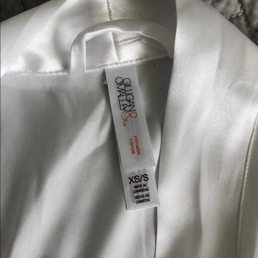 Bride Robe - Picture 2 of 4